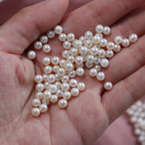 4-4.5mm Round Freshwater Pearls for DIY Jewelry