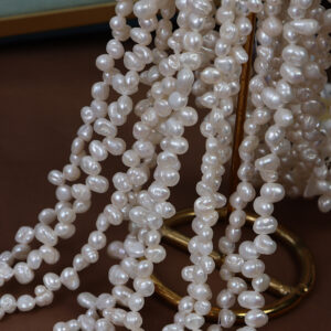 Perlas de agua dulce reborn de forma libre, pequeñas y perforadas, de 5 a 6 mm