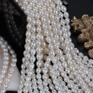 Perles d'eau douce naturelles colorées en forme de larme de 6 mm