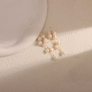 Pendientes de gancho con borlas de perlas de agua dulce