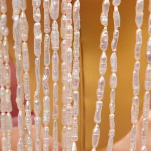 High-Luster Baroque Threaded Stick Natural Pearls in Bulk