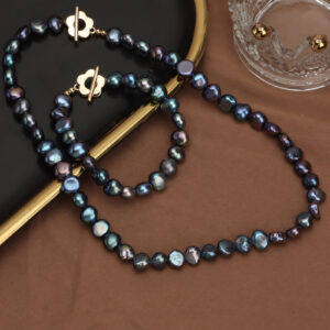 Black Freshwater Pearl Necklace and Bracelet Set