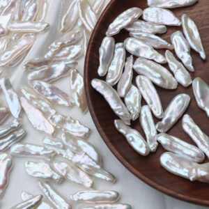 Single Biwa Baroque Natural Freshwater Pearl for DIY Earrings