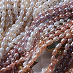 High Luster 6m Rice Natural Freshwater String Pearl