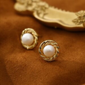 Vintage 10mm Twisted Gold Stud Earrings