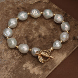 Large Freshwater Pearl Bracelet with Rose Buckle