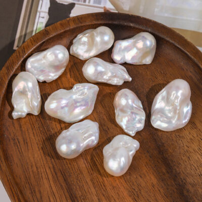 14mm High Quality Large Fishtail-Shaped Baroque Natural Freshwater Pearl