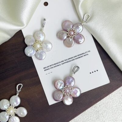 Pendentif en perle d'eau douce naturelle blanche avec boucle universelle