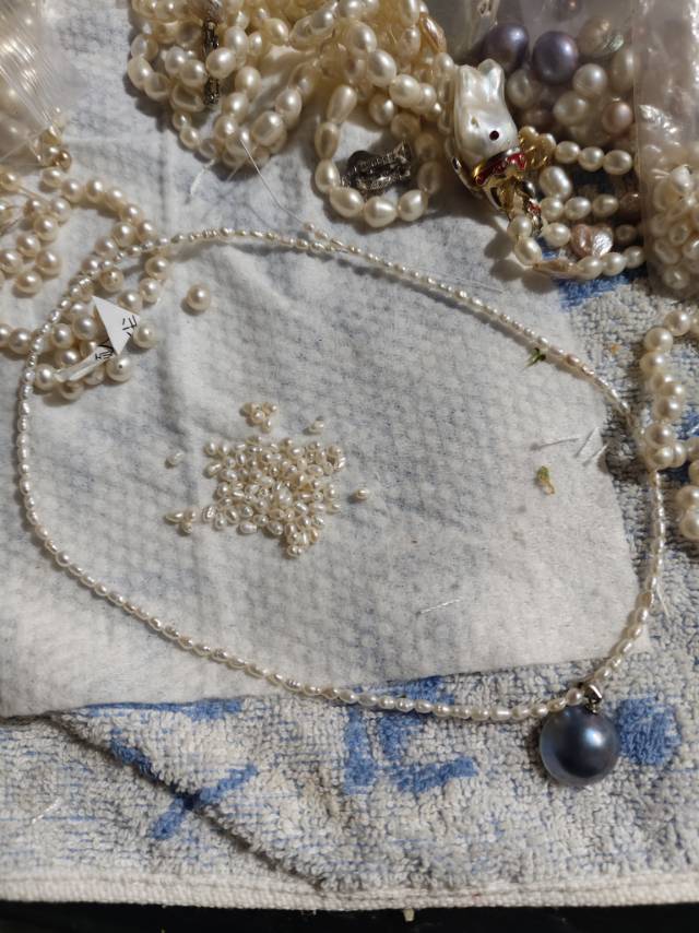 3mm Strong Luster Rice Natural Freshwater Pearls photo review