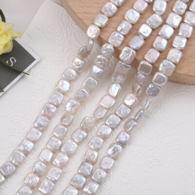 9-10 mm natürliche, hochglänzende, quadratische Süßwasserperlen