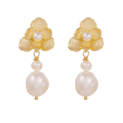 Baroque-Freshwater-Pearl-Flower-Stud-Earrings-Details