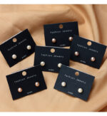 S925-4A-Natural-Freshwater-Pearl-Stud-Earrings-Deetails-Display