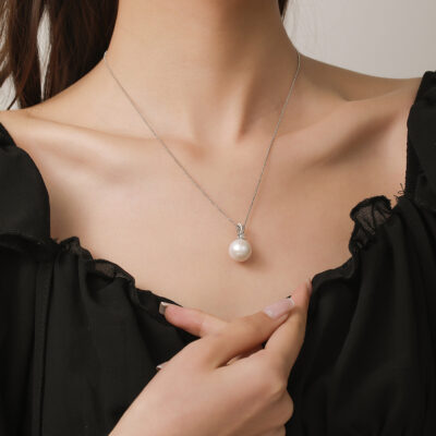 S925-Silver-Edison-Freshwater-Pearl-Necklace-45cm-Details-Show