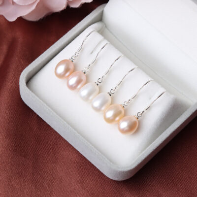 S925-Silver-Freshwater-Pearl-Drop-Earrings-Details-Show