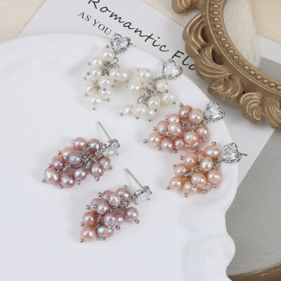 Pendientes con borlas de perla de agua dulce, uva y circonita S925, con detalles de incrustaciones