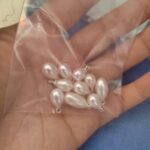 Reseña fotográfica de una perla de agua dulce en forma de lágrima fina de 7 mm