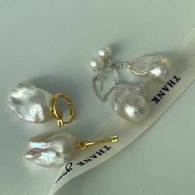 Barocke Süßwasserperlen-Tropfenohrringe, 18 Karat vergoldet