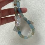 Collier baroque en cristal bleu et turquoise - Détails