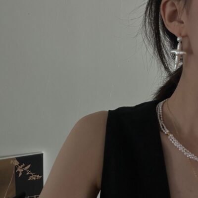 Cross-Shaped-Baroque-Pearl-Earrings