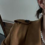 Pendientes de perla Edison con diseño de gancho