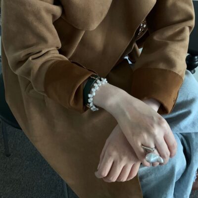 Pulsera de perlas de agua dulce Keshi con cierre de plata de ley