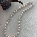 Collar de perlas de agua dulce Edison de plata S925 de 9-11 mm con detalles