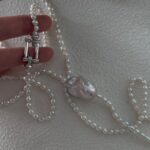 S925-Silver-Double-Layer-Baroque-Freshwater-Pearl-Necklace-Deetails-Display