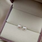 S925-Silver-Freshwater-Pearl-Baroque-Earrings-Display