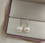 S925-Silver-Freshwater-Pearl-Baroque-Earrings-Over-Details