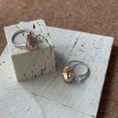 Silver-Ring-with-Irregular-Baroque-Freshwater-Pearl