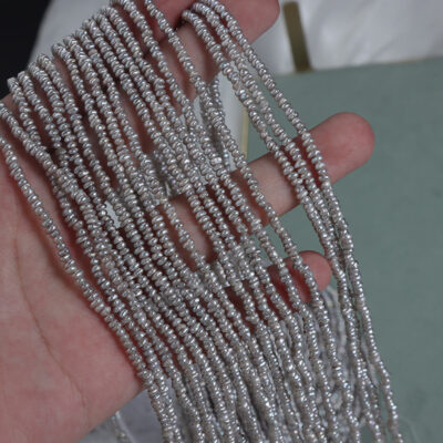 Perlas de agua dulce barrocas naturales grises irradiadas de 2 mm