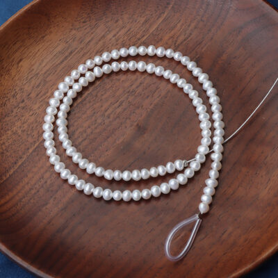 Collier de perles d'eau douce naturelles lisses en forme de pomme de terre, de 3 à 4 mm