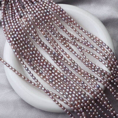 3.5-4mm Purple Lustrous Nucleus-Free Rice Freshwater Pearls
