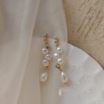 Asymmetrical-Freshwater-Pearl-Crystal-Dangle-Earrings-Details