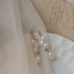 Asymmetrical-Freshwater-Pearl-Crystal-Dangle-Earrings-Details-Show
