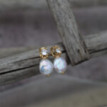 11-12mm-Coin-Baroque-Freshwater-Pearl-Zircon-Studs-Details-Show