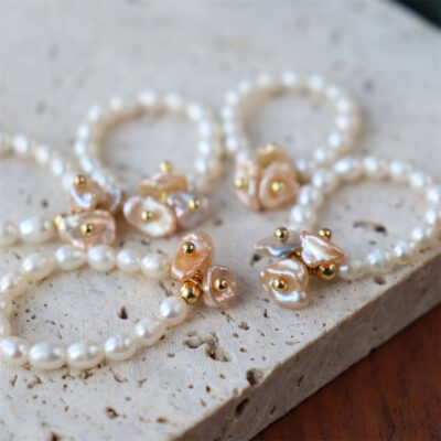 Freshwater-Pearl-Gold-Petal-Elastic-Rice-Ring-Over-Show