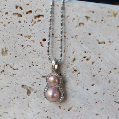Natural-Freshwater-Pearl-Set-Gourd-Pendant-Necklace-Show