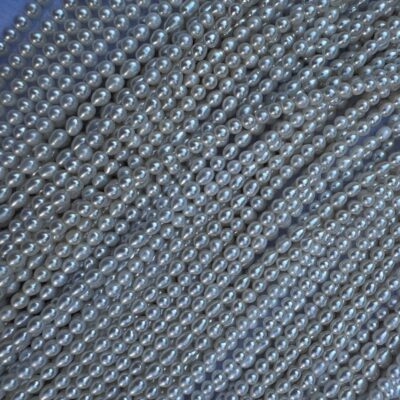 4mm High-quality White Rice Freshwater Pearls.