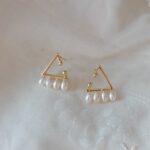 Gold-Plated-Copper-Freshwater-Pearl-Triangle-Studs