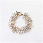 Gold-Toggle-Natural-Freshwater-Baroque-Pearl-Bracelet-Details