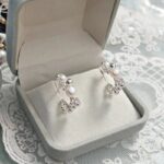 Natural-Freshwater-Pearl-Hoop-Stud-Earrings-Irregular-Design-Details