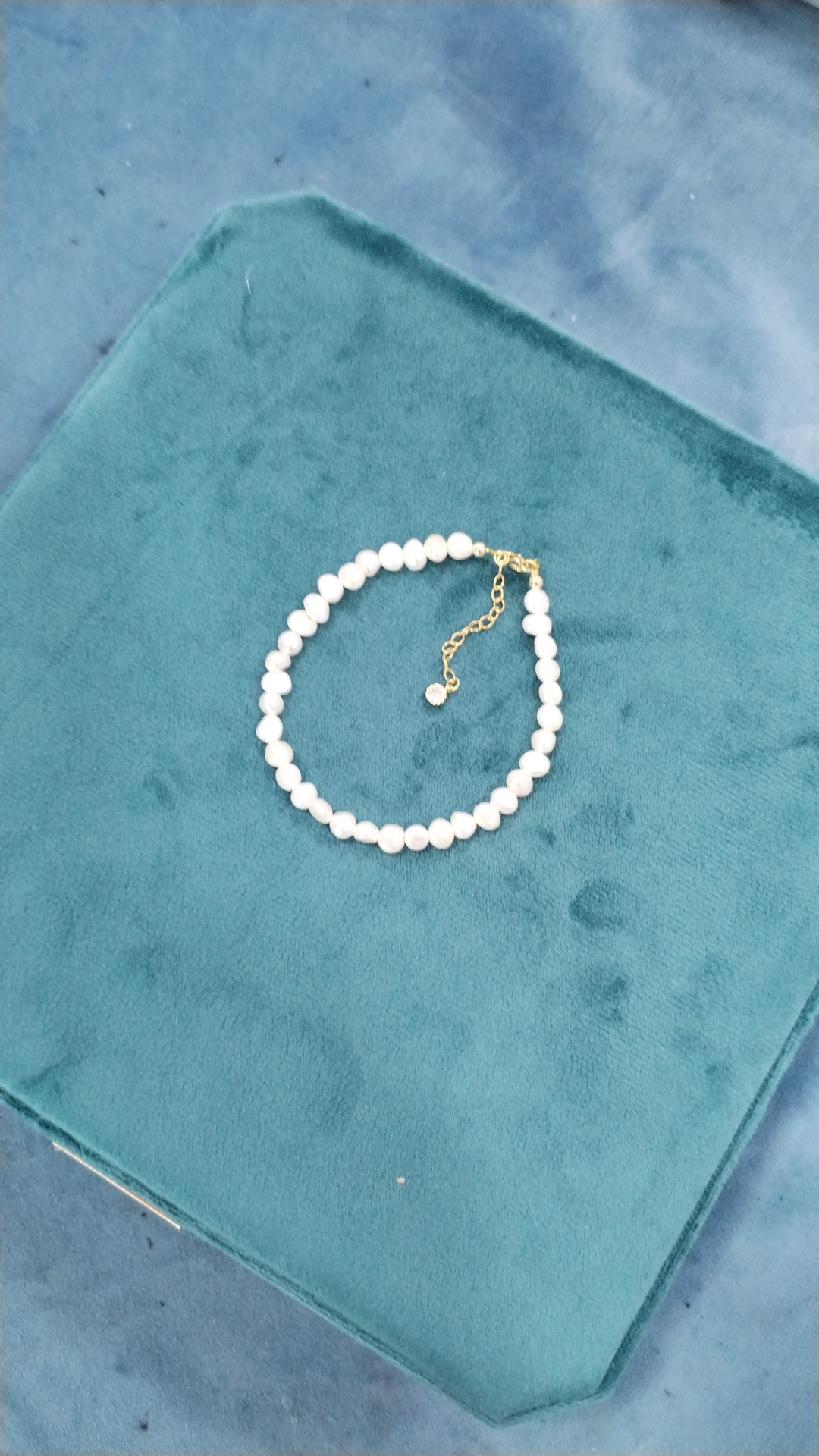 White Rice Freshwater Pearl Choker Set photo review