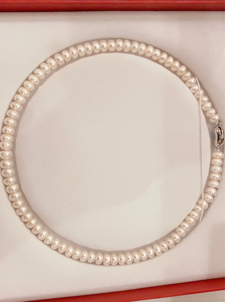 Avis photo sur le collier de perles d'eau douce avec fermoir en argent S925