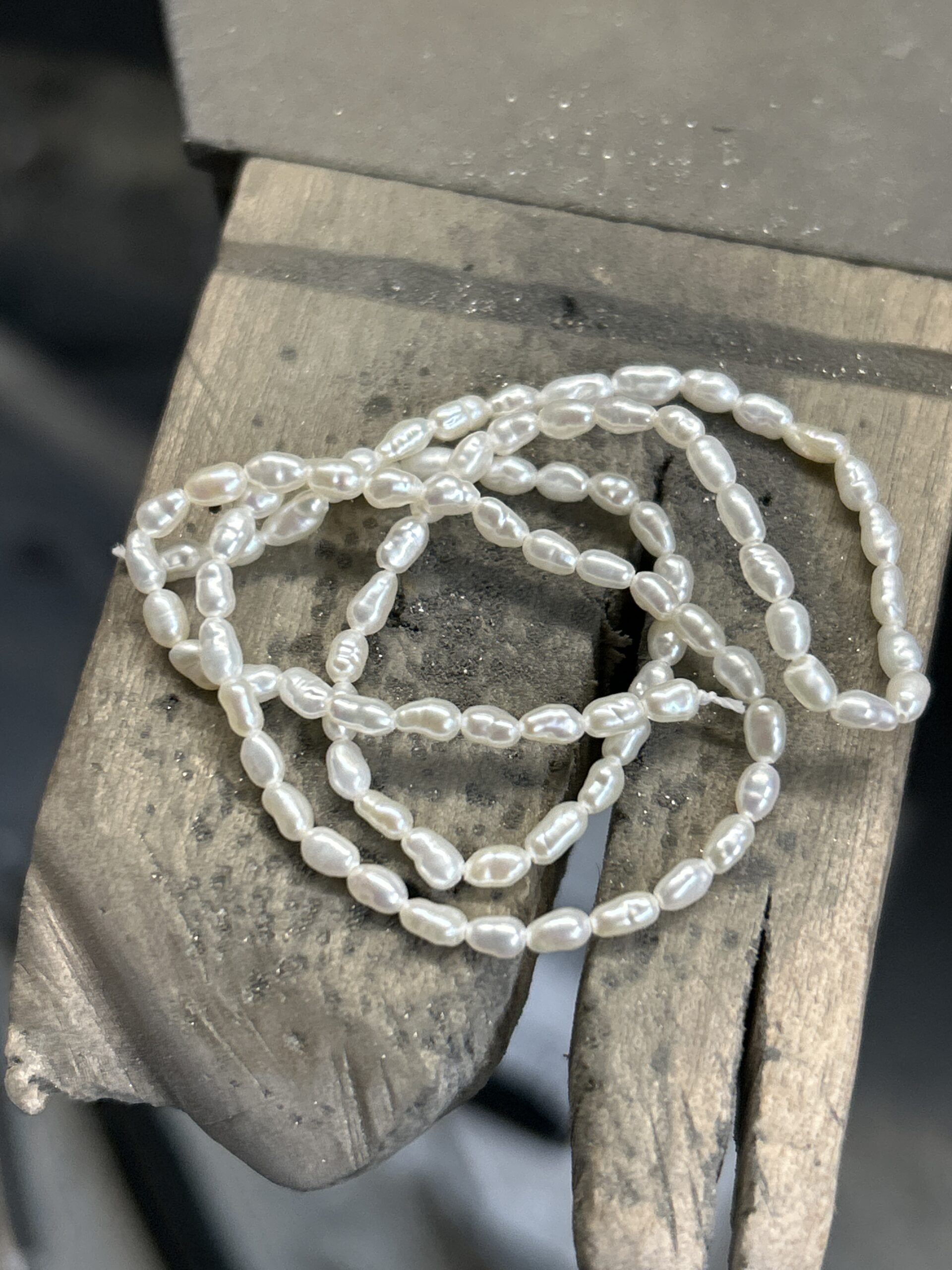 2-3mm Natural Rice Mini Freshwater Pearls photo review