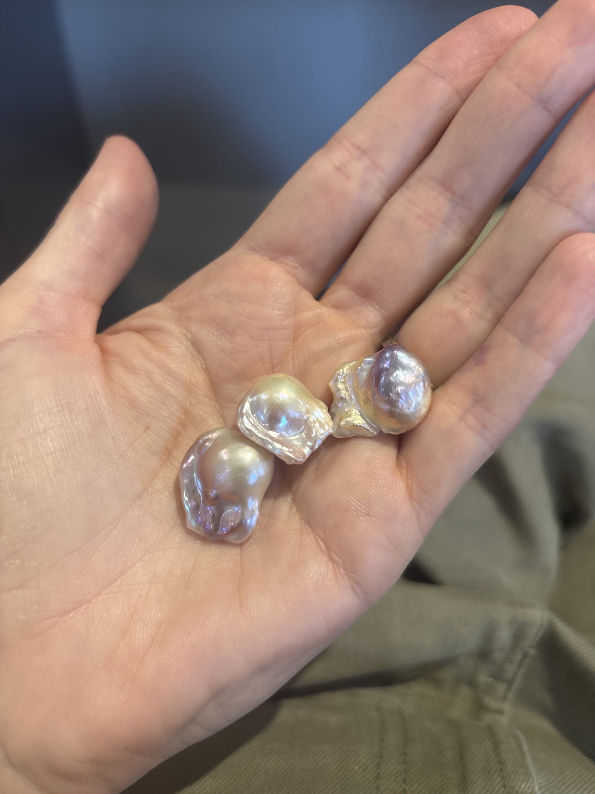 White/Purple Top-Quality Baroque Pearls photo review