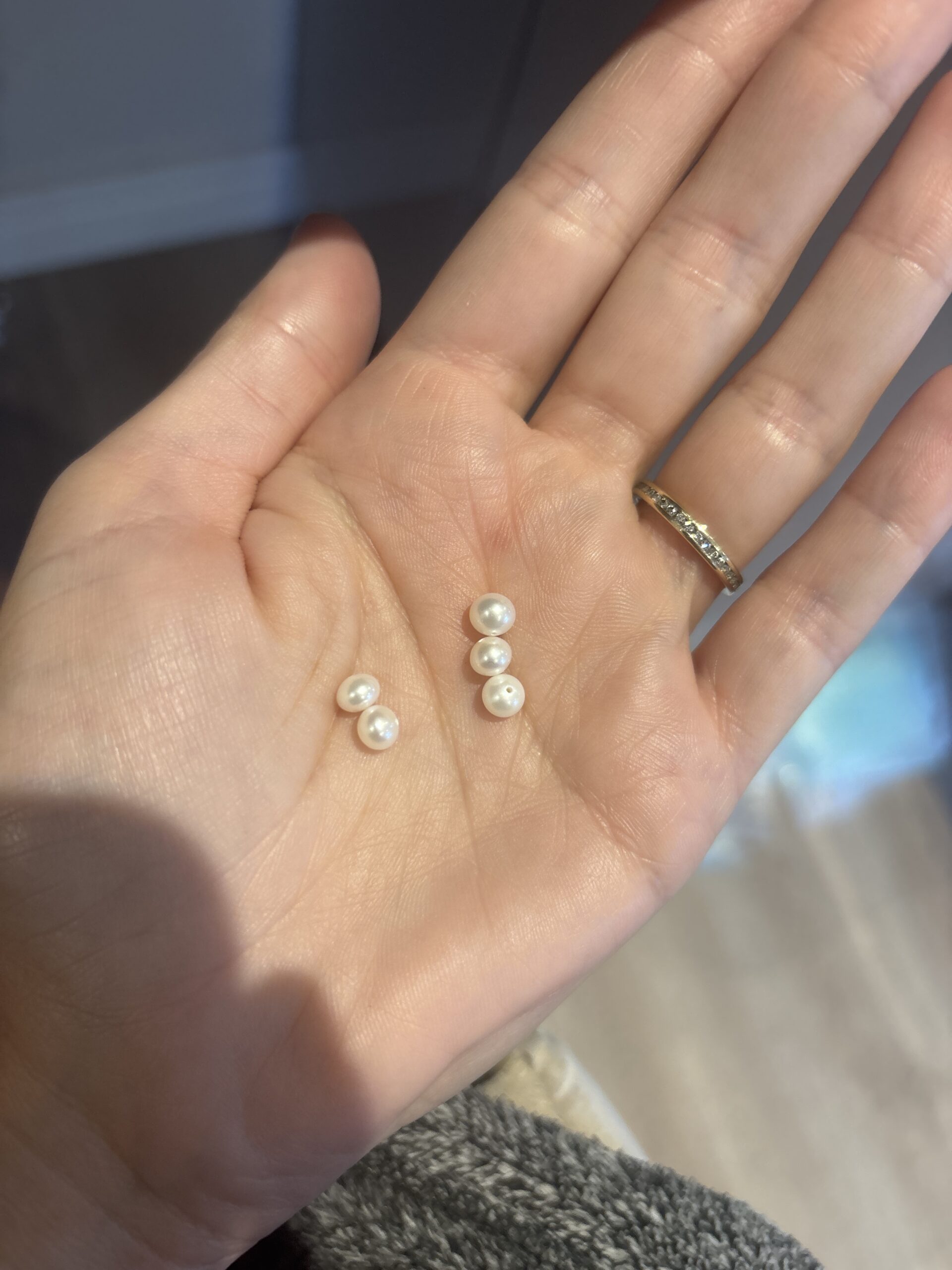 5-6mm Natural High Luster Oval Freshwater Pearls photo review