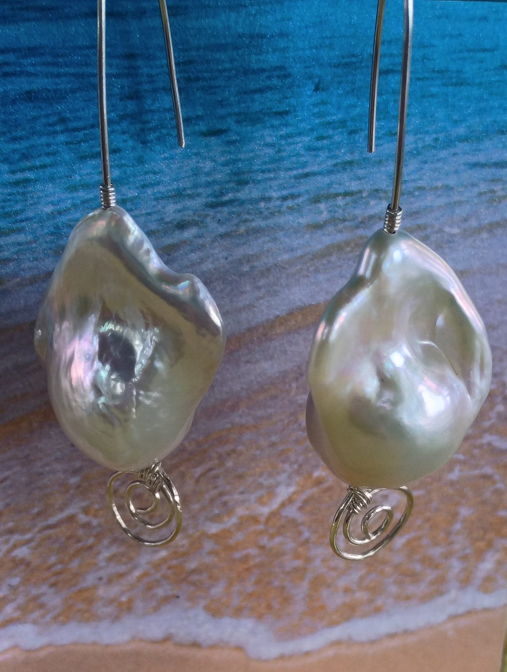 White/Purple Top-Quality Baroque Pearls photo review